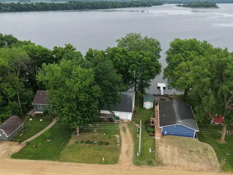 46039 Jefferson Lake Drive Cleveland MN 56017