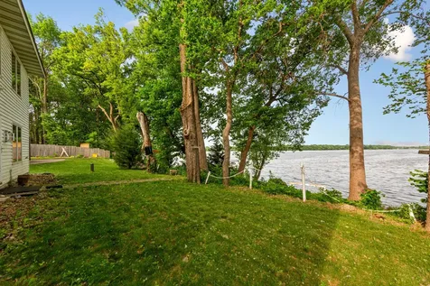 46039 Jefferson Lake Drive Cleveland MN 56017