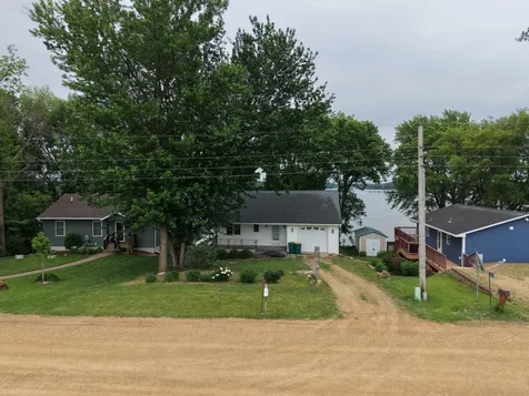 46039 Jefferson Lake Drive Cleveland MN 56017