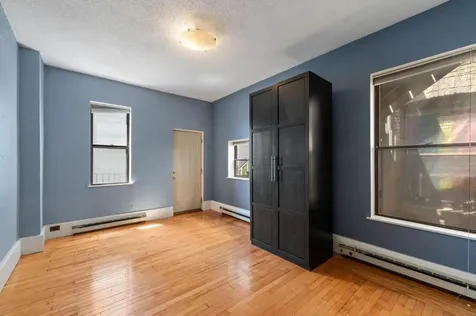 609 S 9th Street Minneapolis MN 55404