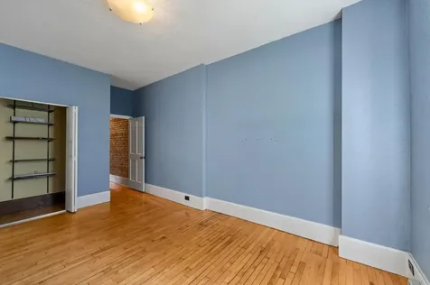 609 S 9th Street Minneapolis MN 55404