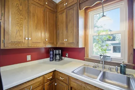 204 Riverside Avenue Owatonna MN 55060