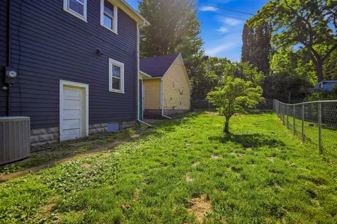 204 Riverside Avenue Owatonna MN 55060