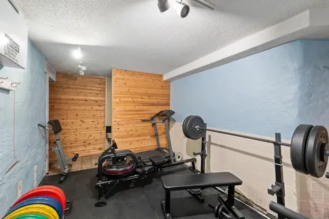 609 S 9th Street Minneapolis MN 55404
