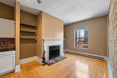 609 S 9th Street Minneapolis MN 55404