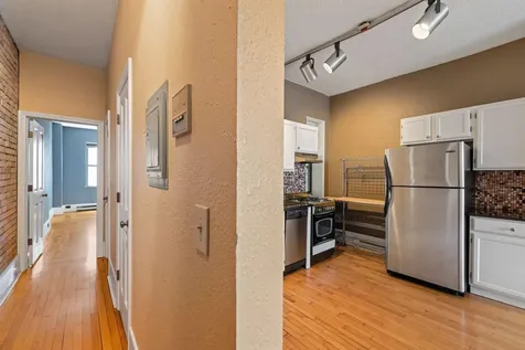 609 S 9th Street Minneapolis MN 55404