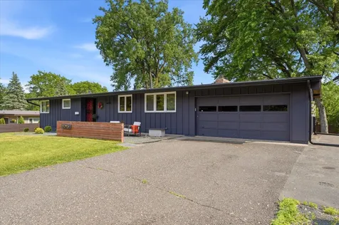 8015 Wynnwood Road Golden Valley MN 55427