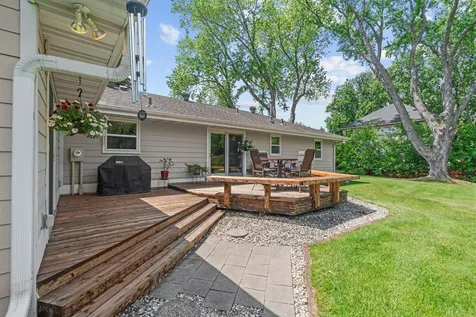 15700 5th Avenue N Plymouth MN 55447
