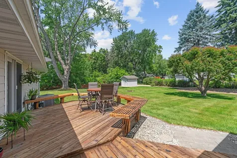 15700 5th Avenue N Plymouth MN 55447