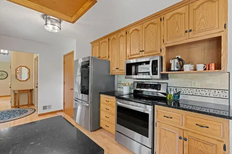 15700 5th Avenue N Plymouth MN 55447