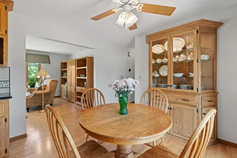 15700 5th Avenue N Plymouth MN 55447