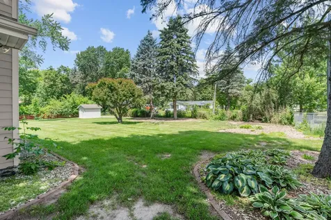 15700 5th Avenue N Plymouth MN 55447