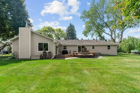 15700 5th Avenue N Plymouth MN 55447