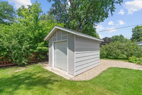 15700 5th Avenue N Plymouth MN 55447