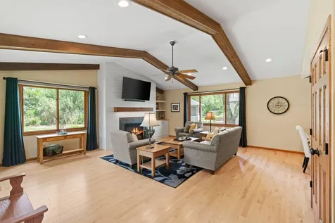 15700 5th Avenue N Plymouth MN 55447