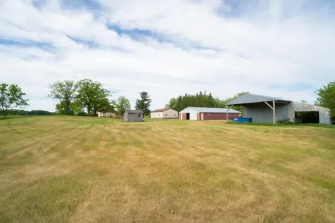 54957 473rd Street New York Mills MN 56567