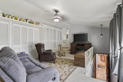 605 8th Avenue NE Valley City ND 58072