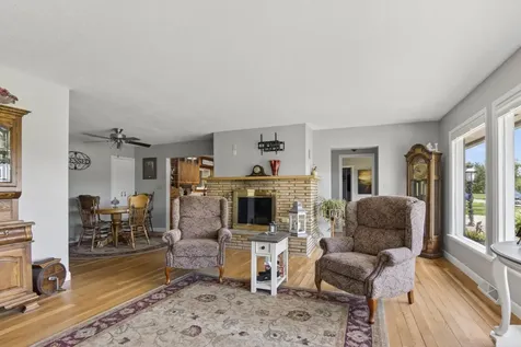 605 8th Avenue NE Valley City ND 58072