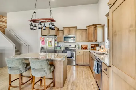 6267 59th Avenue S Fargo ND 58104