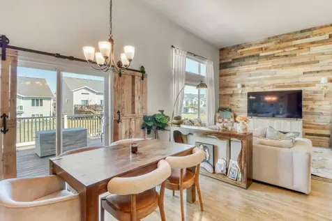 6267 59th Avenue S Fargo ND 58104