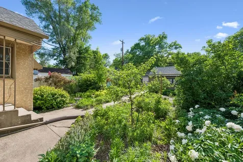 3353 Russell Avenue N Minneapolis MN 55412