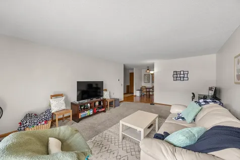 4 Pine Tree Drive Arden Hills MN 55112
