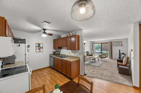 4 Pine Tree Drive Arden Hills MN 55112
