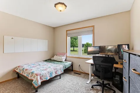 9805 430th Street Harris MN 55032