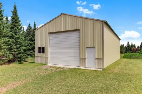 9805 430th Street Harris MN 55032