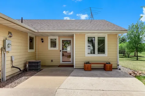 9805 430th Street Harris MN 55032