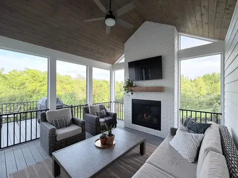 9763 Frontier Lane Lakeville MN 55044