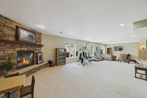 1545 Century Knoll Lane NE Rochester MN 55906