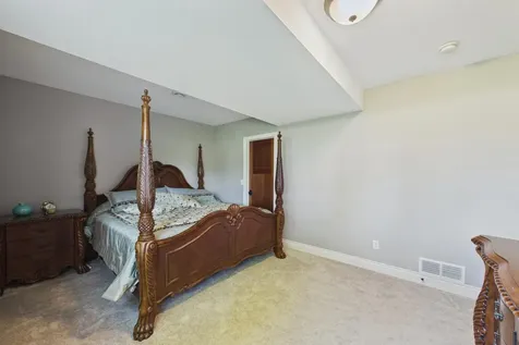 1545 Century Knoll Lane NE Rochester MN 55906
