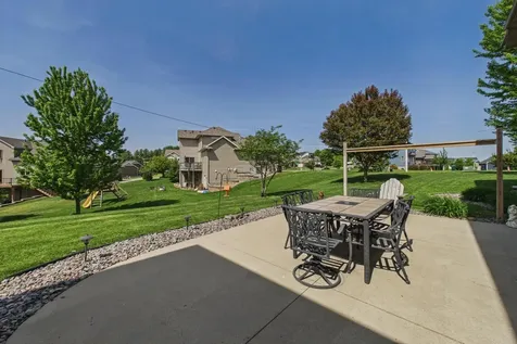 1545 Century Knoll Lane NE Rochester MN 55906