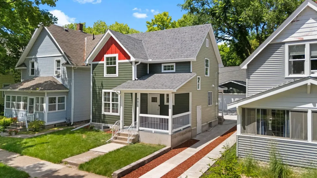 771 Aurora Avenue Saint Paul MN 55104