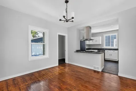 771 Aurora Avenue Saint Paul MN 55104