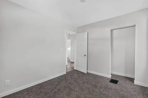 771 Aurora Avenue Saint Paul MN 55104
