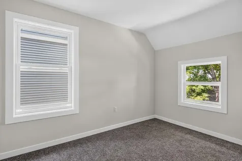 771 Aurora Avenue Saint Paul MN 55104