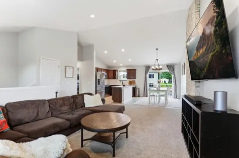 238 15th Avenue SE Lonsdale MN 55046