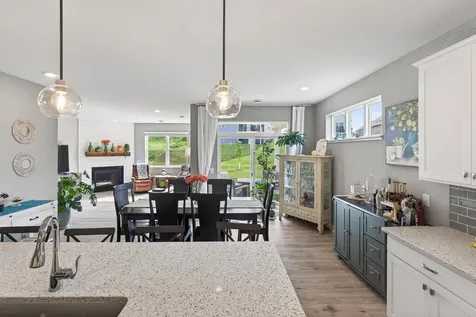 18374 Hamby Way Lakeville MN 55044