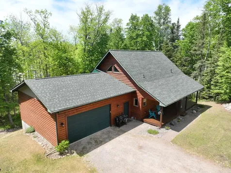 4395 Mckeown Point Trail NW Hackensack MN 56452