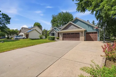 7273 Stagecoach Trail Lino Lakes MN 55014