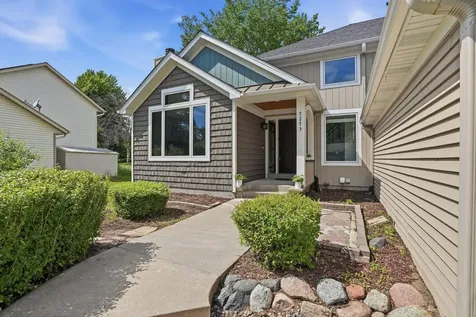 7273 Stagecoach Trail Lino Lakes MN 55014