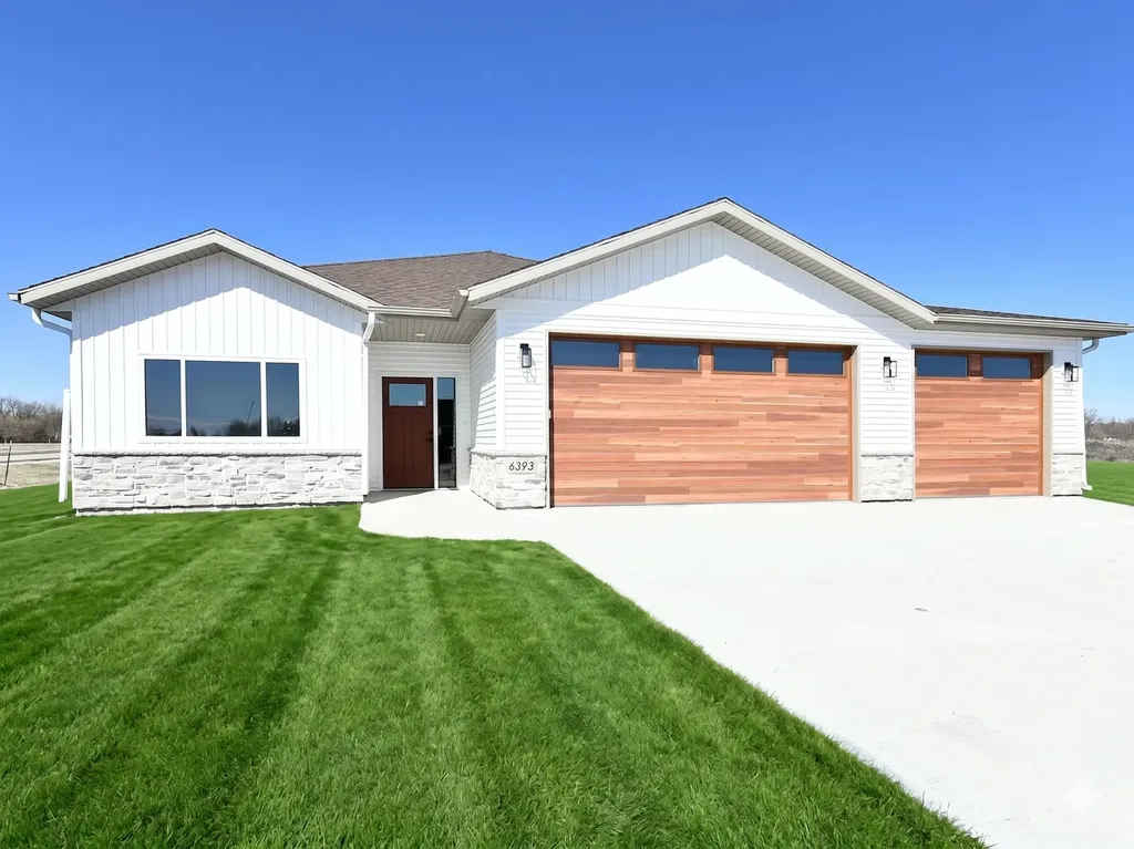 6393 68th Street S Horace ND 58047
