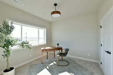6393 68th Street S Horace ND 58047