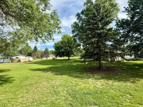 Tbd Falcon Way Warsaw MN 55087