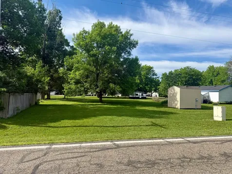 Tbd Falcon Way Warsaw MN 55087