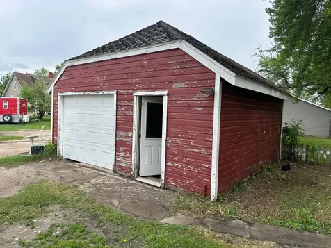 815 Main Avenue N Thief River Falls MN 56701