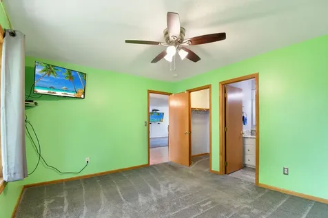 655 6th Street NW Richmond MN 56368
