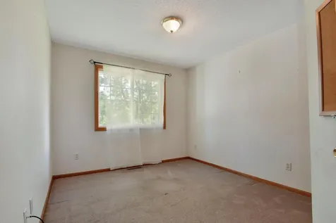 655 6th Street NW Richmond MN 56368